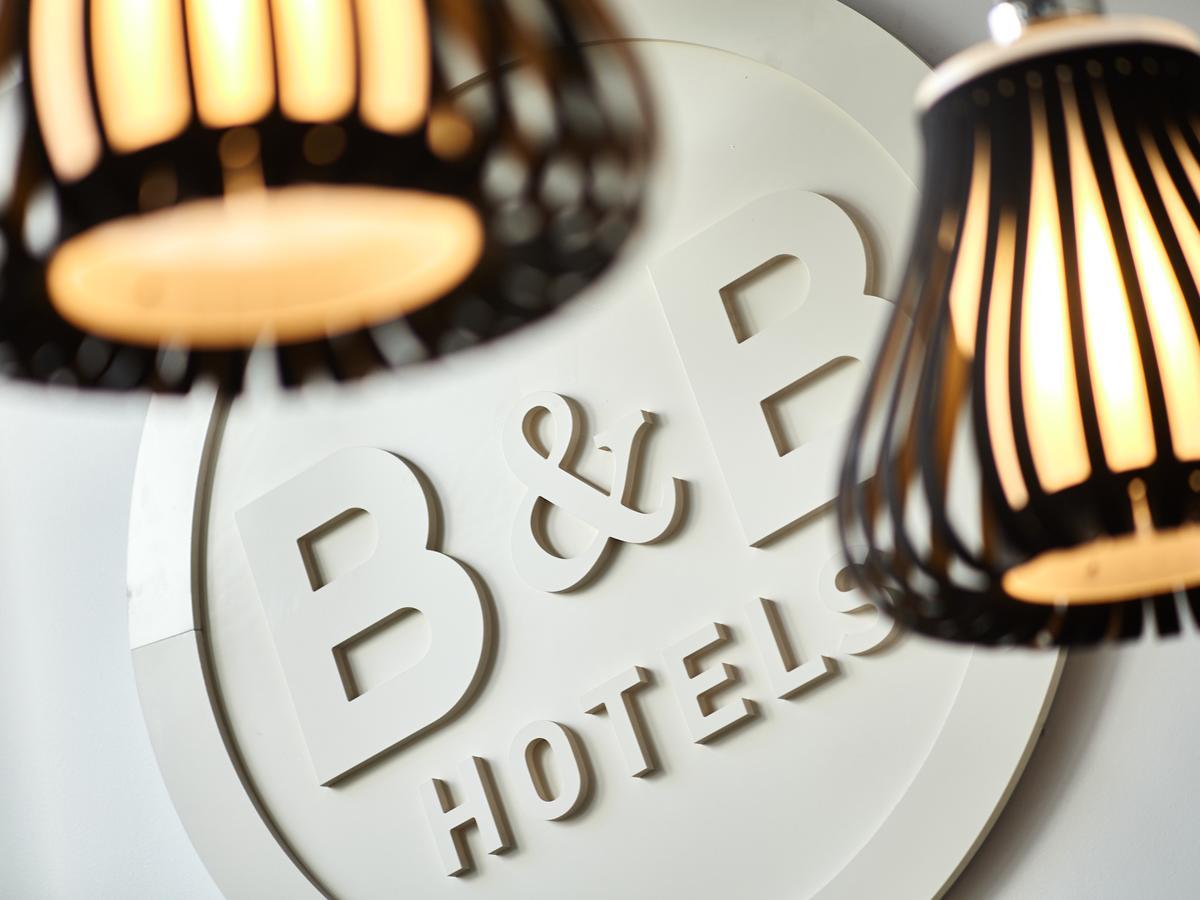 Pont De L'arc Hotel 2*